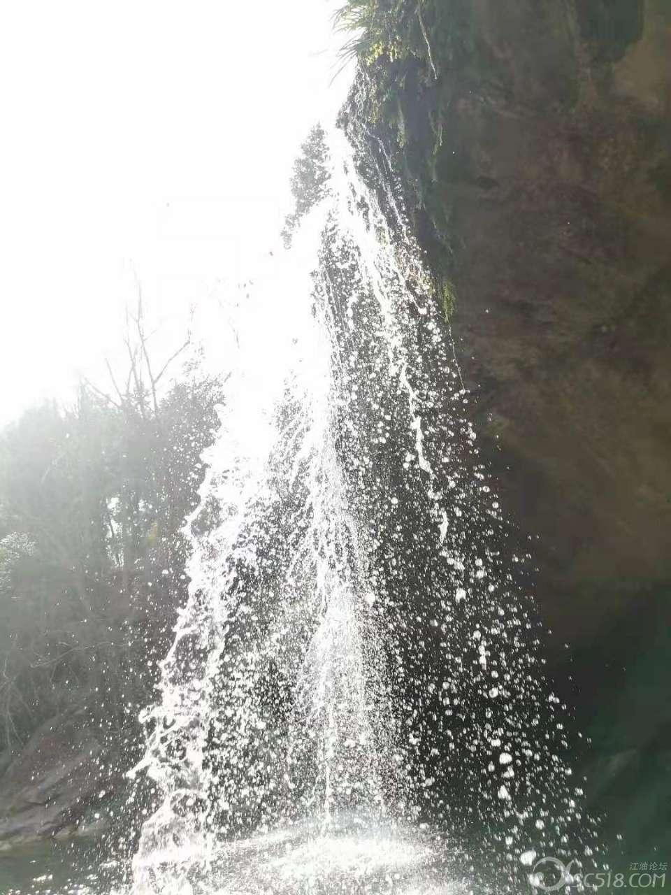 寻找游泳套件