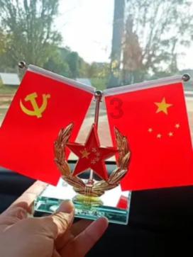 海南“村VA”迎春赛·新面孔|纵身一跃左手暴扣 这位年轻小将有力量!